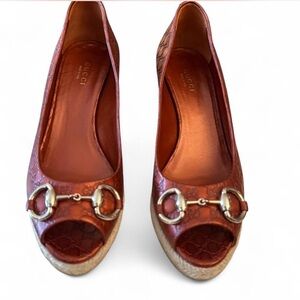 Gucci Women's Cognac/Saddle Brown espadrille wedges. Size 36 1/2.